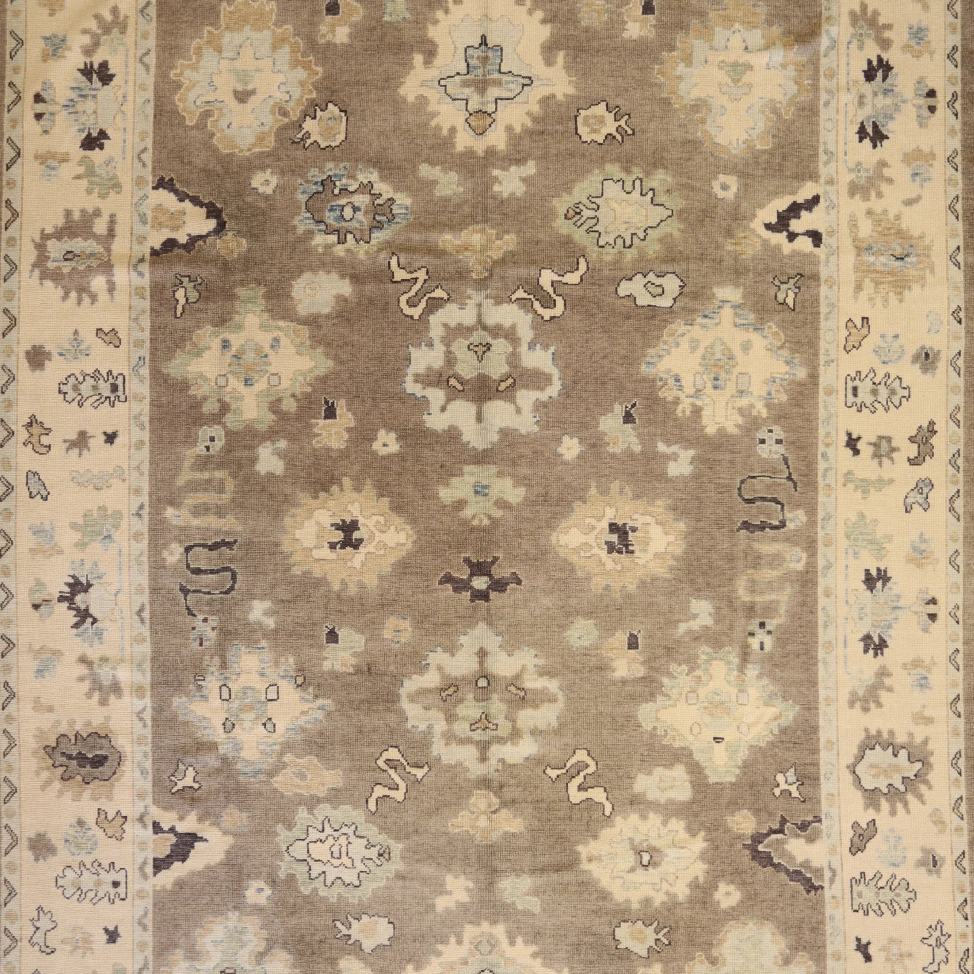 10'5" x 14'1" GRAY AND BEIGE OUSHAK GEOMETRIC TURKISH RUG
