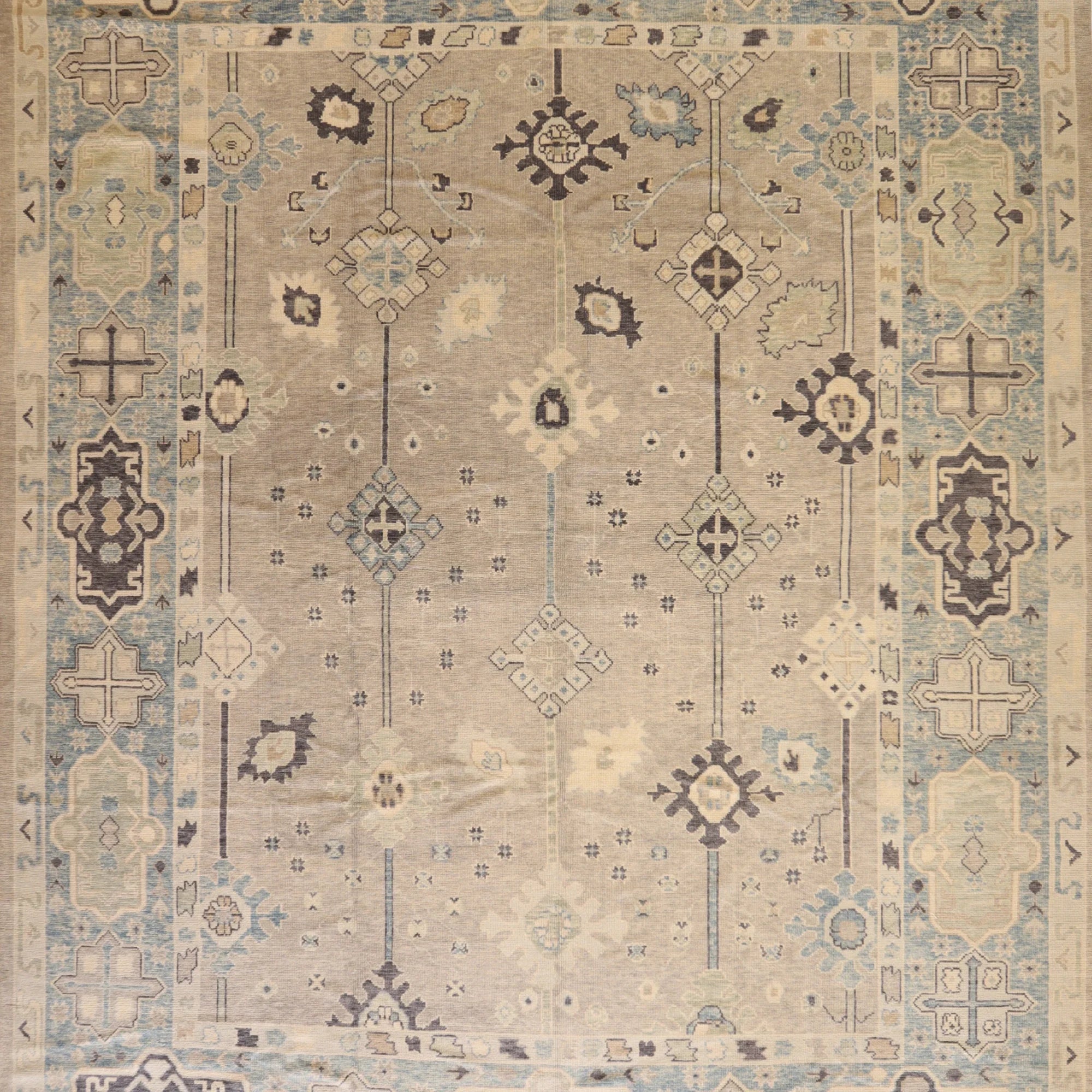 12'1" x 15'6" GRAY AND BEIGE OUSHAK GEOMETRIC TURKISH RUG