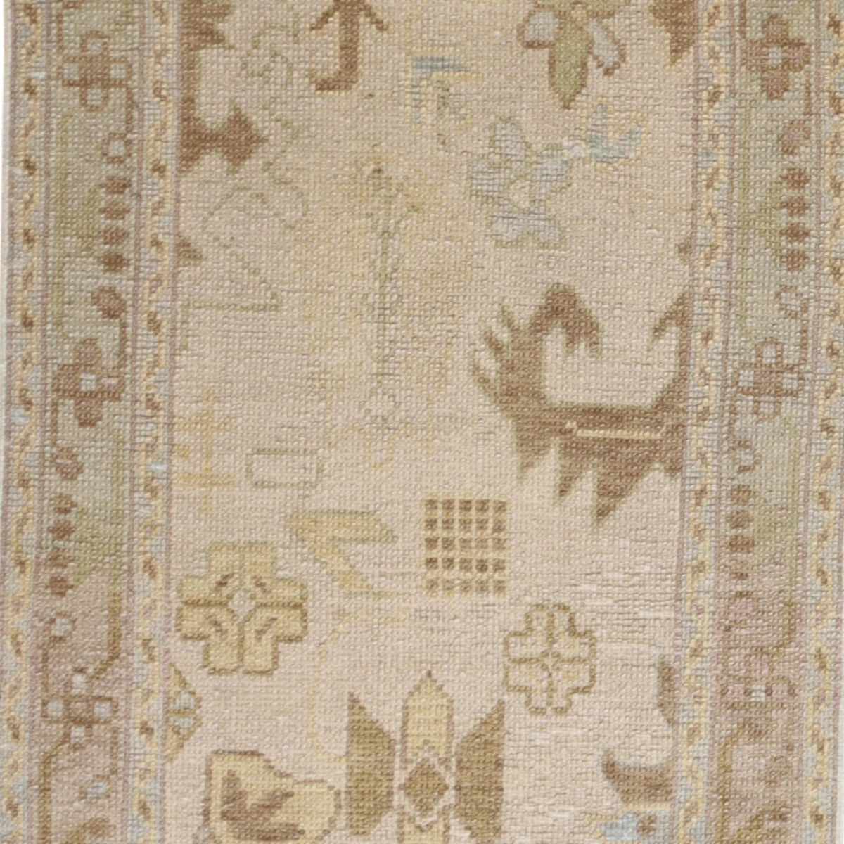 2'9" x 5'8" BEIGE AND GRAY OUSHAK GEOMETRIC TURKISH RUG