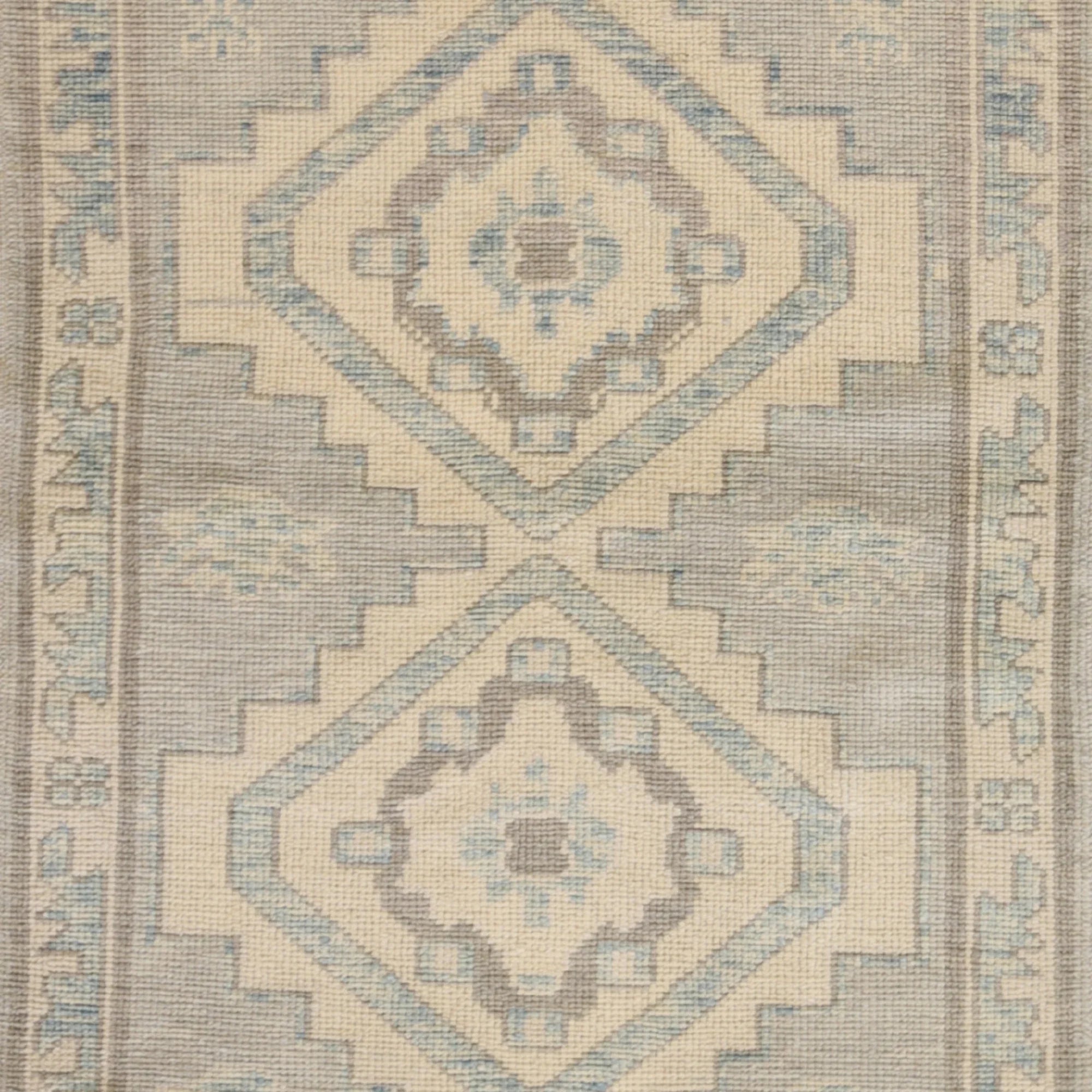 3'1" x 4'5" BLUE AND BEIGE OUSHAK GEOMETRIC TURKISH RUG