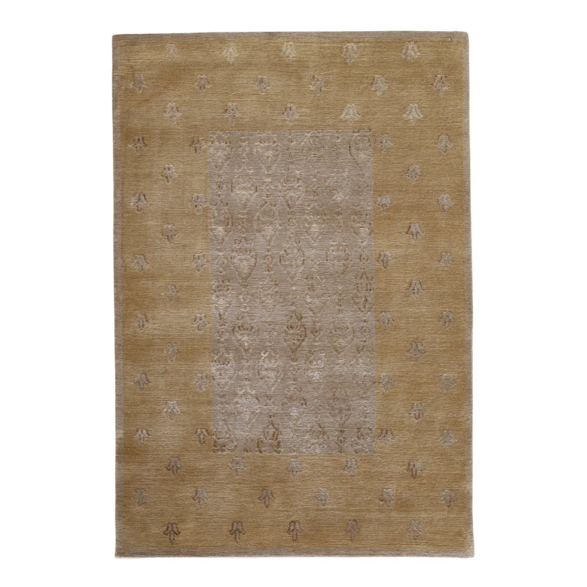 4'1" x 6'0" TAUPE AND GOLD MODERN NEPALESE RUG