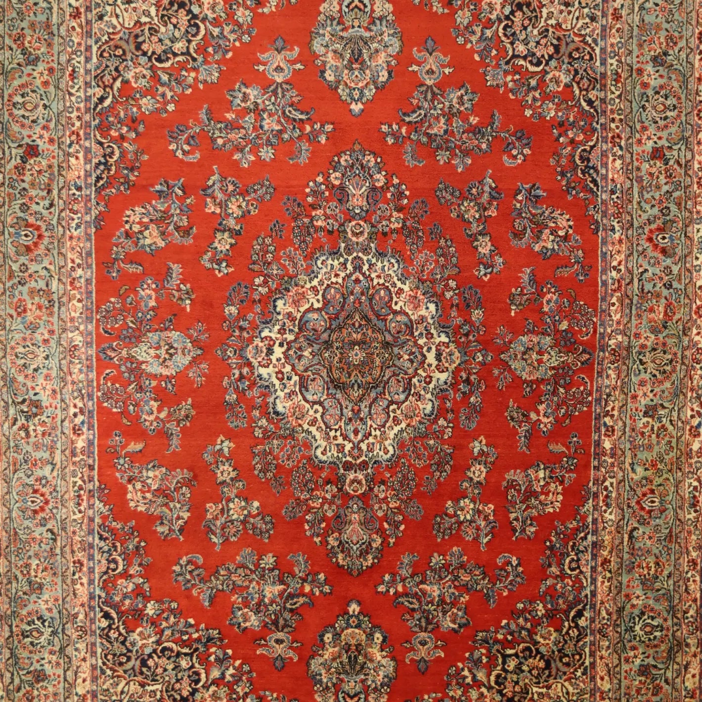 10'0" x 13'6" RED AND GREEN QAZVINE FLORAL PERSIAN RUG