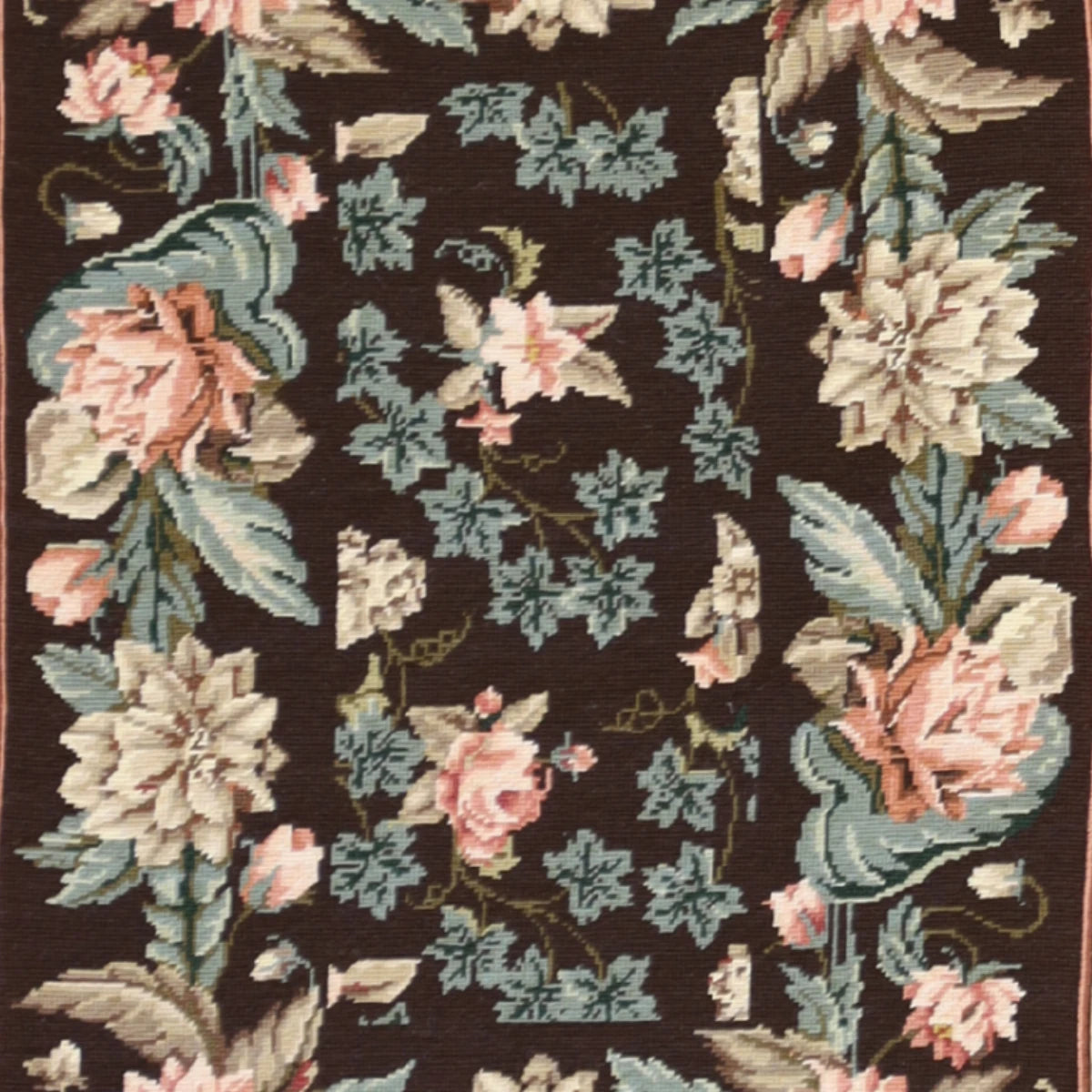 2'0" x 3'0" GRAY AND GRAY EUROPEAN FLORAL CHINESE RUG