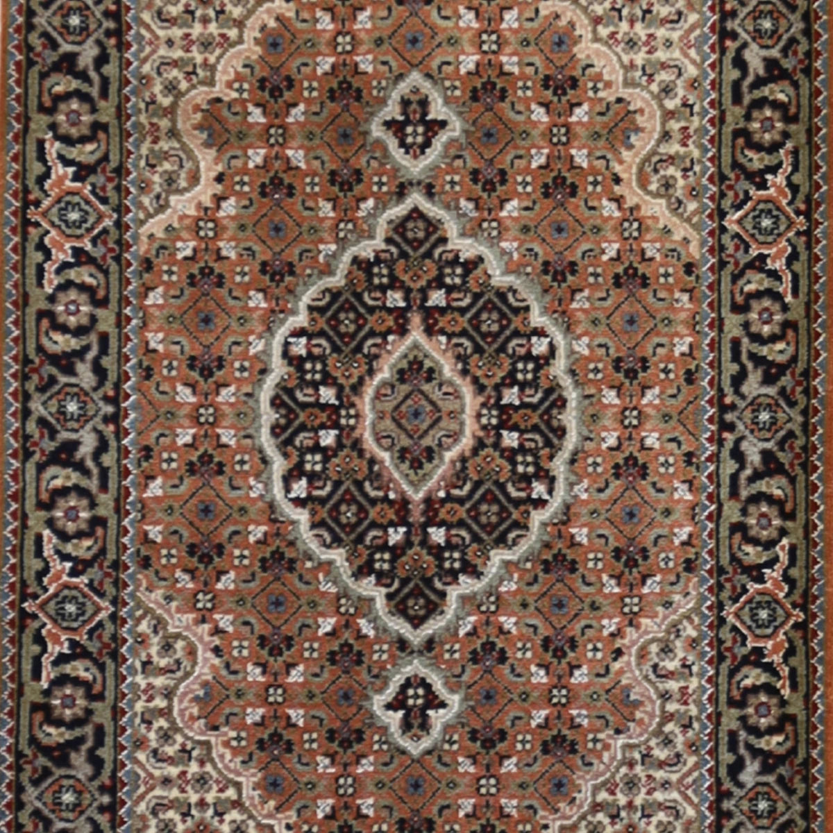 2'0" x 3'0" RUST AND IVORY TABRIZ FISH DESIGN INDIAN RUG