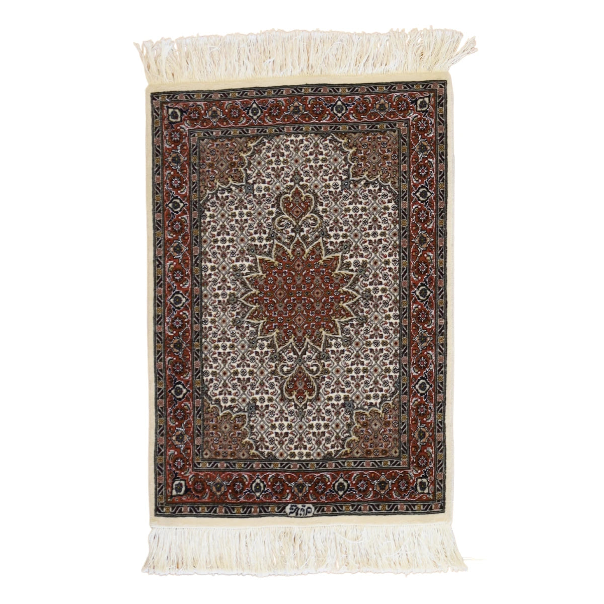 2'0" x 2'10" IVORY AND RUST TABRIZ FISH DESIGN PERSIAN RUG