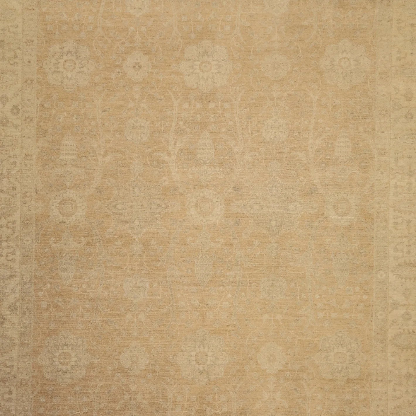 8'0" x 10'3" BEIGE AND PEACH PESHAWAR PAKISTANI FLORAL RUG