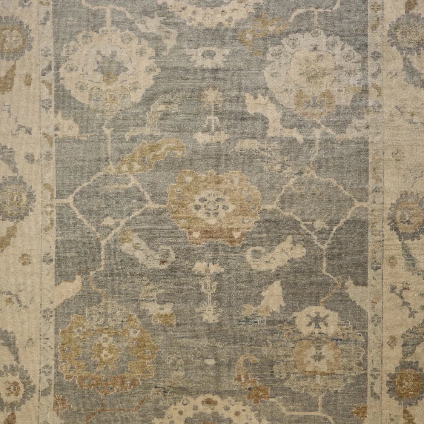 7'11" x 9'5" BLUE AND BEIGE OUSHAK TURKISH GEOMETRIC RUG