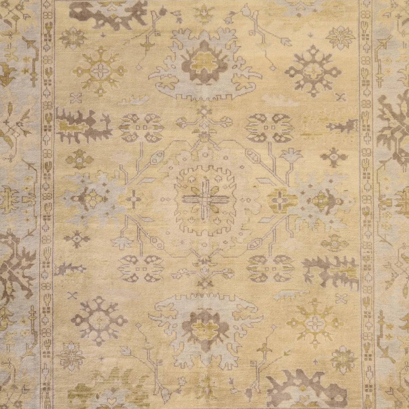 8'1" x 10'0" BEIGE AND BLUE OUSHAK TURKISH GEOMETRIC RUG