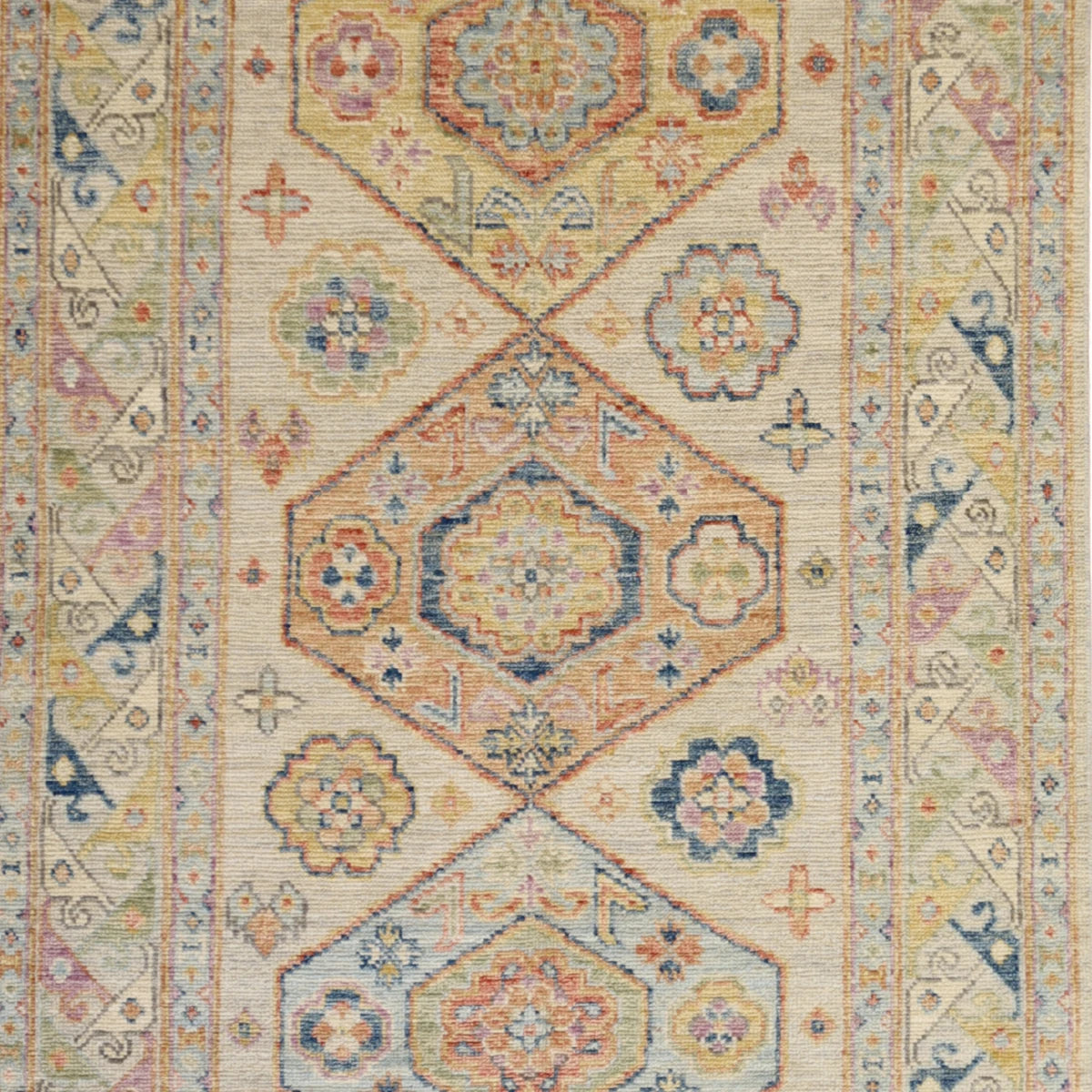 3'10" x 6'7" BEIGE AND BEIGE OUSHAK GEOMETRIC PAKISTANI RUG