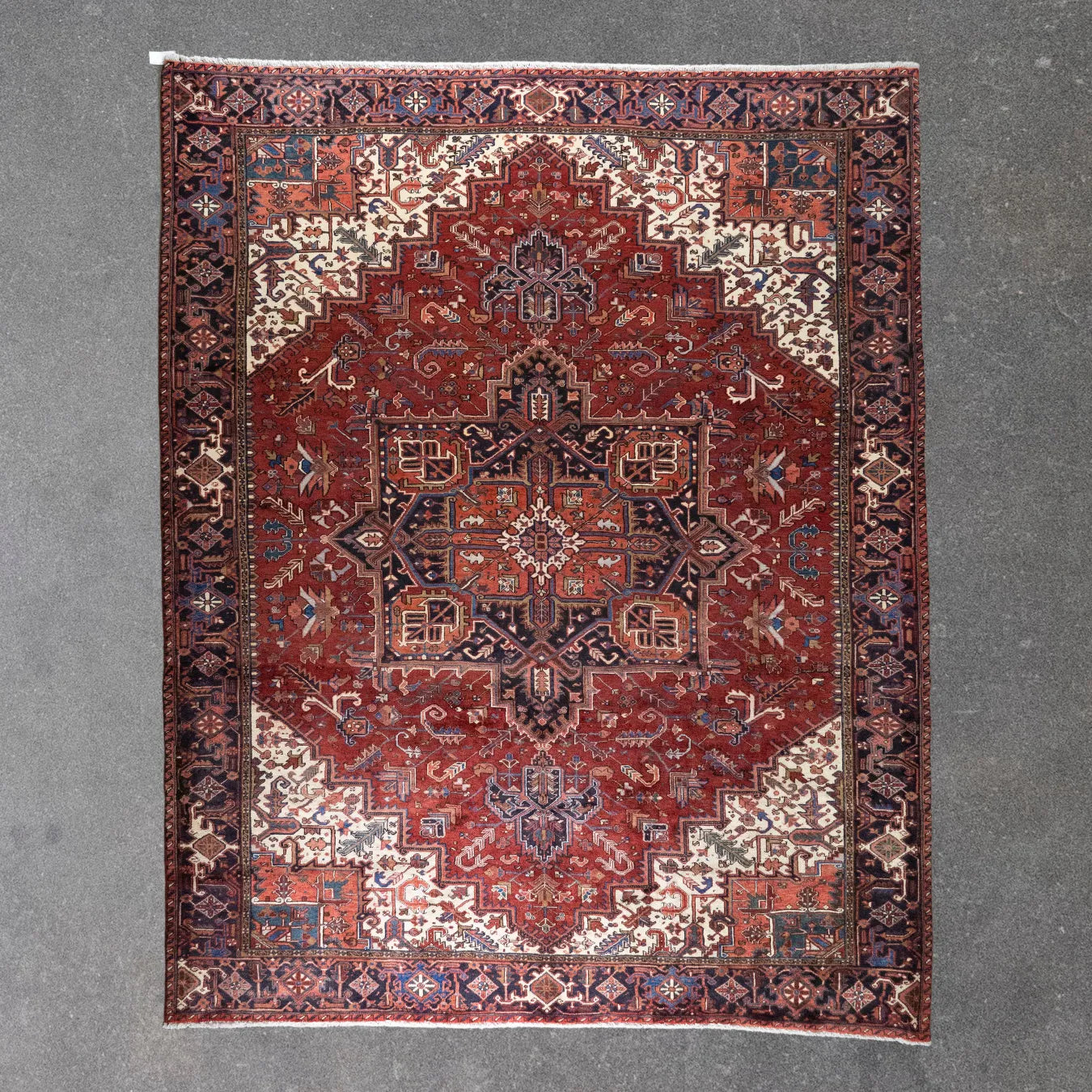 10' 2" x 12' 8" - RED AND NAVY HERIZ GEOMETRIC PERSIAN RUG ( 310 x 386 CM )