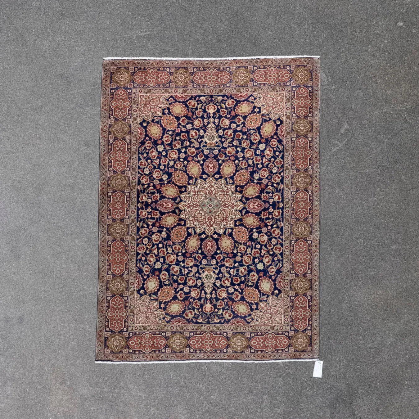 4' 8" x 6' 8" - NAVY AND BEIGE TABRIZ FLORAL PERSIAN RUG ( 142 x 203 CM )