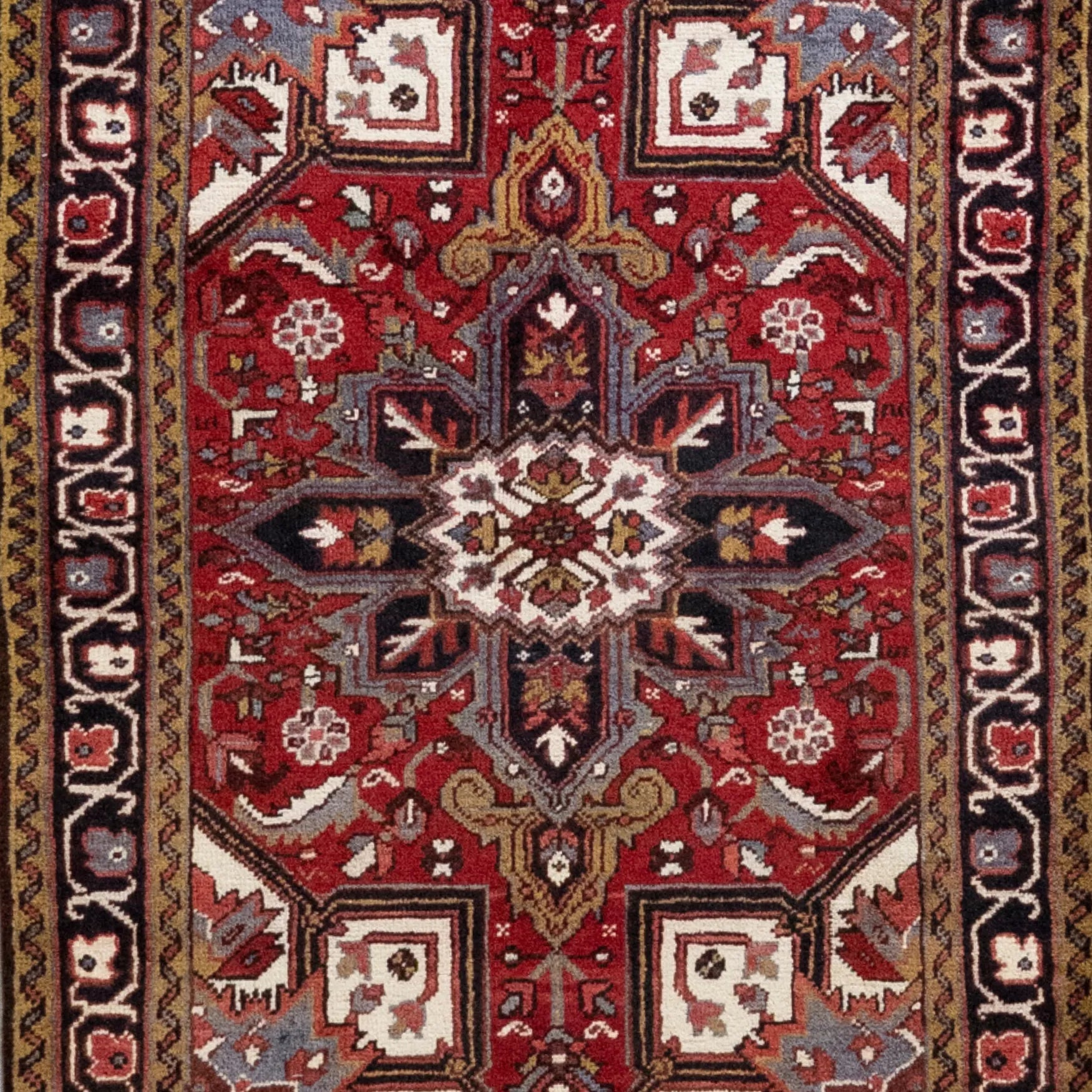 3' 1" x 4' 4" - RED AND BLACK HERIZ GEOMETRIC PERSIAN RUG ( 94 x 132 CM )