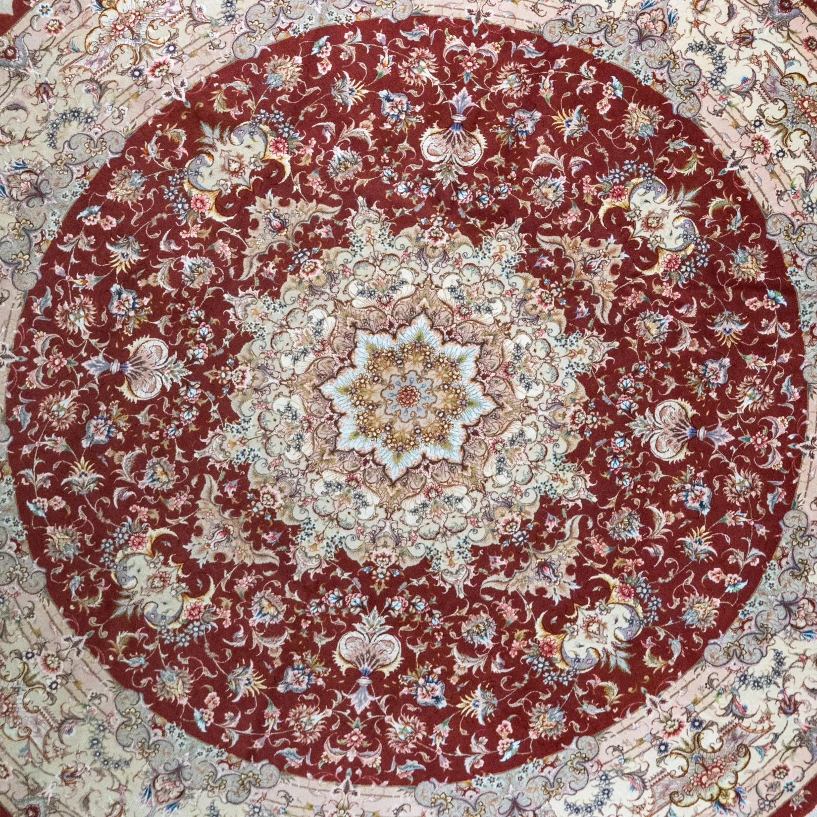 9' 9" x 9' 9" - RED AND BEIGE TABRIZ FLORAL PERSIAN RUG ( 297 x 297 CM )