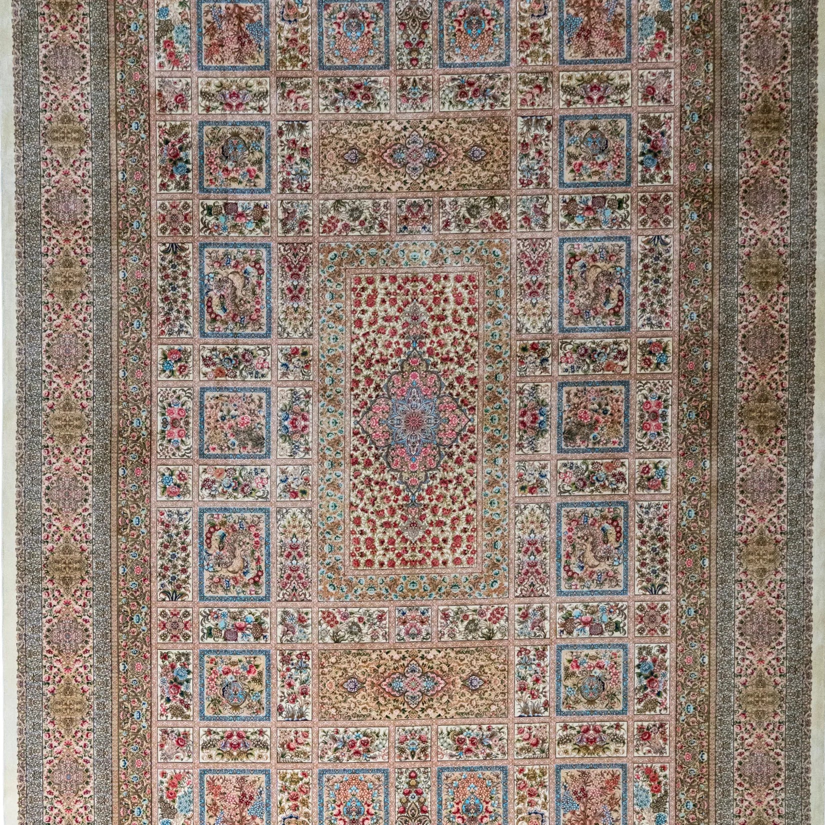 6' 7" x 9' 10" - MULTICOLOR AND PINK MACHINE MADE FLORAL TURKISH RUG ( 200 x 300 CM )