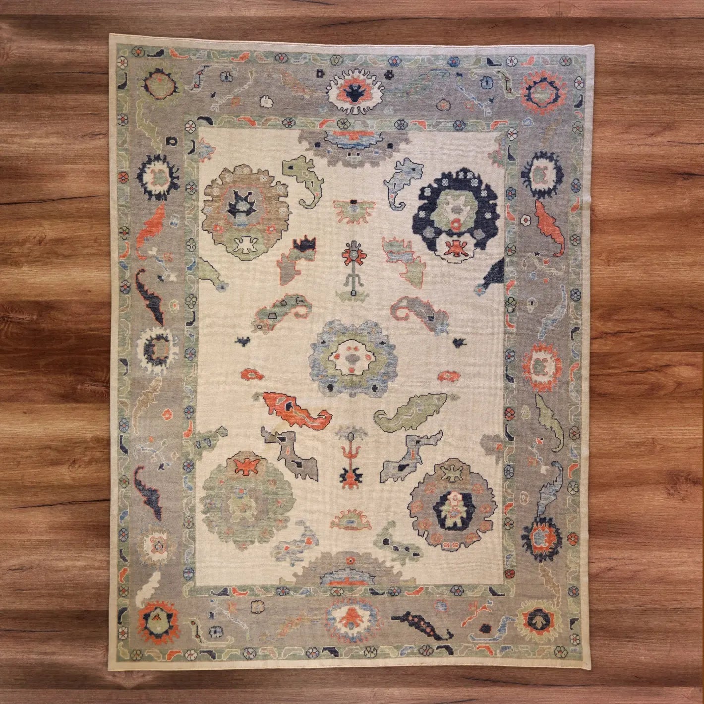 10'1" x 13'1" BEIGE AND GRAY OUSHAK GEOMETRIC TURKISH RUG